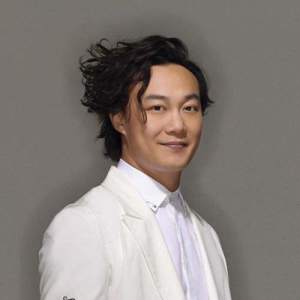 ดาวน์โหลดและฟังเพลง Kong Long Jin Hua Lun (" Si Kai Di La " Dian Ying Zhu Ti Qu ) พร้อมเนื้อเพลงจาก 陈奕迅
