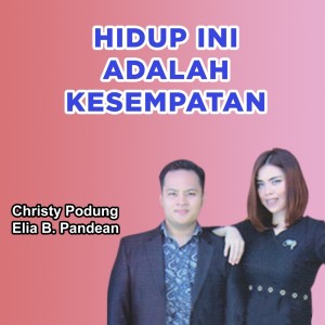 Dengarkan lagu Menghadapi Topan Badai nyanyian Christy Podung dengan lirik