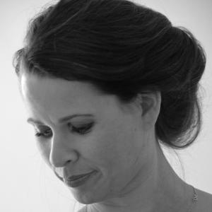 ดาวน์โหลดและฟังเพลง Veni Deus Et Ama Me พร้อมเนื้อเพลงจาก Lisa Howard
