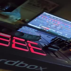 收听DJ RIAN A的LON RINDU 2023歌词歌曲