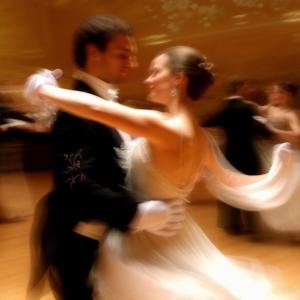 90degrees的专辑stay (but you're in a ballroom (sped up))