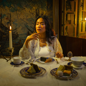 Listen to Pinisi song with lyrics from gemintang