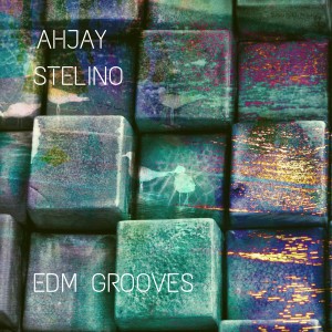 ดาวน์โหลดและฟังเพลง Ambient Crimson Skies พร้อมเนื้อเพลงจาก Ahjay Stelino