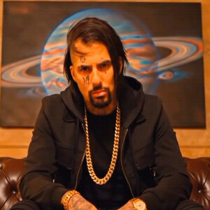 default playlist img