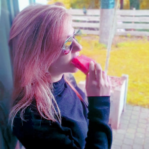 Listen to Watermelon Sugar (Remix) song with lyrics from Daniel Verloop