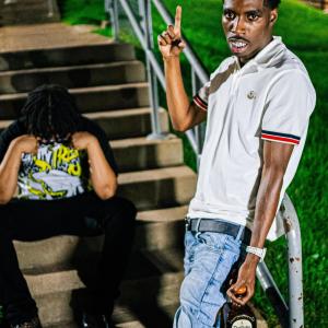 Album Blue Hunnids (Explicit) from Dee Roze