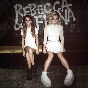 ดาวน์โหลดและฟังเพลง Hard พร้อมเนื้อเพลงจาก Rebecca & Fiona