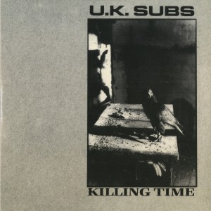 ดาวน์โหลดและฟังเพลง Drag Me Down พร้อมเนื้อเพลงจาก UK Subs