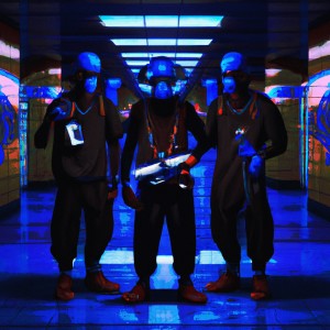 ดาวน์โหลดและฟังเพลง League (Explicit) พร้อมเนื้อเพลงจาก Umer Anjum