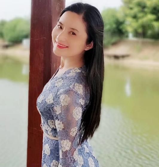 陶红