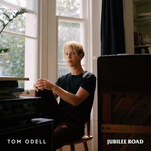 ดาวน์โหลดและฟังเพลง You're Gonna Break My Heart Tonight พร้อมเนื้อเพลงจาก Tom Odell