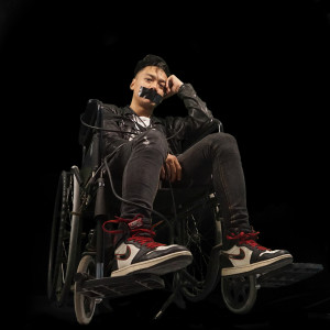 ดาวน์โหลดและฟังเพลง Tanah Yang Kita Pijak Sama พร้อมเนื้อเพลงจาก Agusalim Luckman