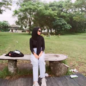 Dengarkan lagu RASA INI YANG TERTINGGAL X NGULAR nyanyian DJ Arif Paleepi Rmx dengan lirik