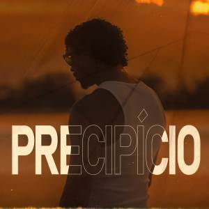 ดาวน์โหลดและฟังเพลง PRECIPÍCIO (Explicit) พร้อมเนื้อเพลงจาก Hcalvin