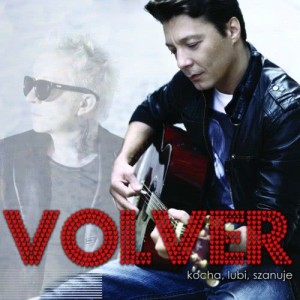 ดาวน์โหลดและฟังเพลง Livin’ La Vida Loca พร้อมเนื้อเพลงจาก Volver