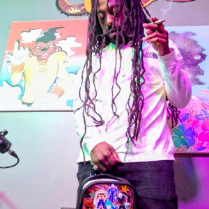 default playlist img