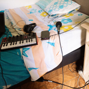 default playlist img