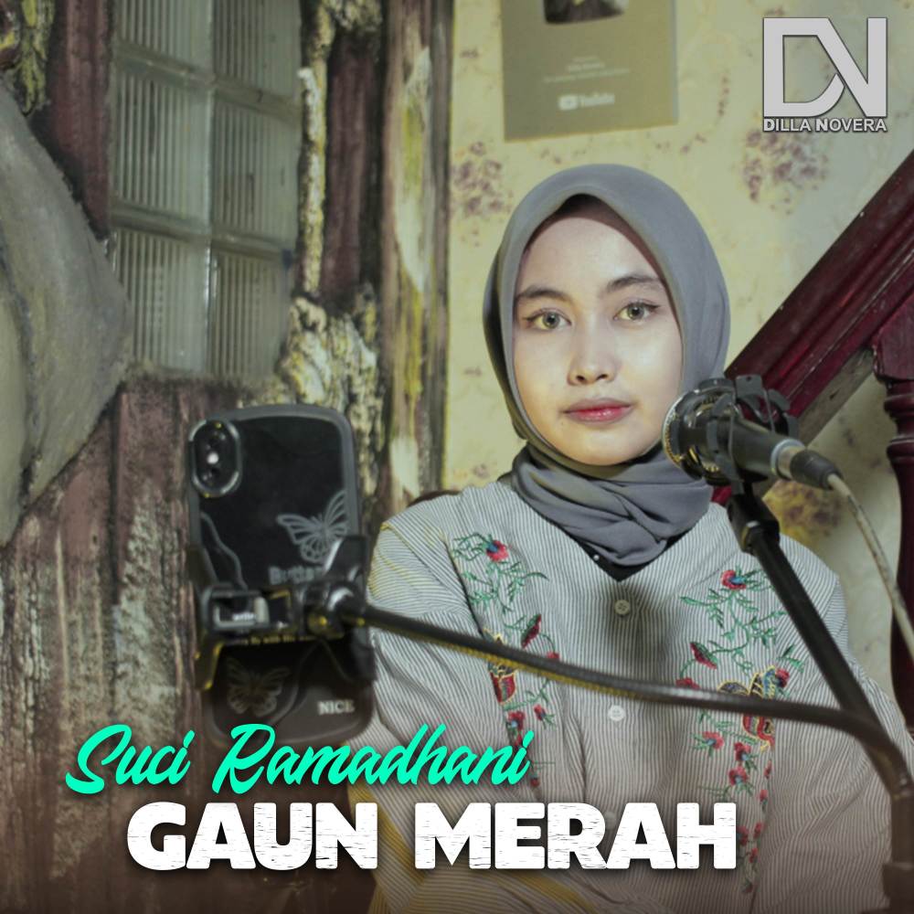 Gaun Merah