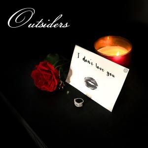 ดาวน์โหลดและฟังเพลง I Don't Love You พร้อมเนื้อเพลงจาก Outsiders