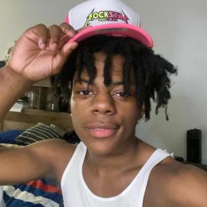 Dengarkan shake pt2 (Explicit) lagu dari kingmichaelbeats dengan lirik