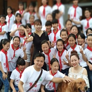 收聽柳剛的生命的光歌詞歌曲