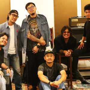 ดวงดาว เดียวดาย的专辑ตอใด (Live Studio)