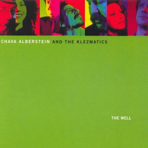收听Chava Alberstein的Vek Nisht - Don't Waken歌词歌曲