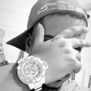 收聽Dj Kesley Do Martins的1 MINUTINHO DE CACHORRADA歌詞歌曲