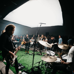 default playlist img