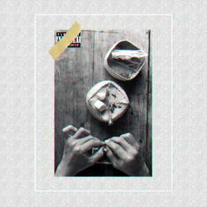 收听Mukarakat的Mari Jua Naik (Explicit)歌词歌曲