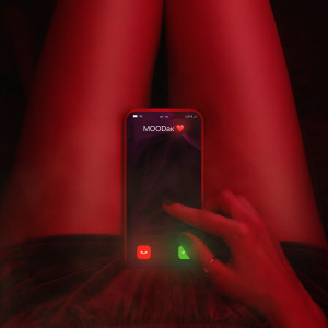 Listen to Moodак (Explicit) song with lyrics from Саша Пайро