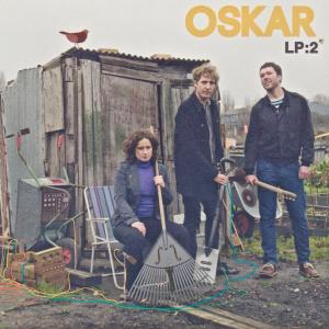 ดาวน์โหลดและฟังเพลง Some Song พร้อมเนื้อเพลงจาก Oskar