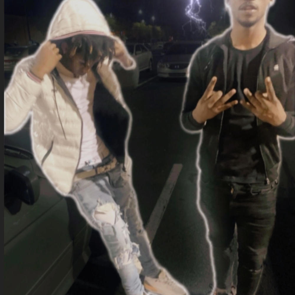 Showing (feat. BloccBliccyBaby) (Explicit)