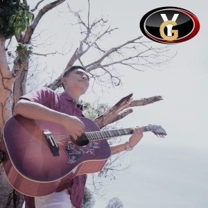 Dengarkan lagu Cinta Sepenuh Hati nyanyian Yoga Vhein dengan lirik