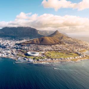收聽OBV的CAPE TOWN歌詞歌曲