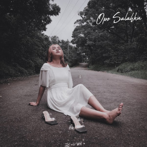 ดาวน์โหลดและฟังเพลง Opo Salahku พร้อมเนื้อเพลงจาก Putri Kristya