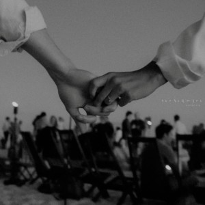 收听Helena Kim的Listen To This Song When You Need Comfort歌词歌曲
