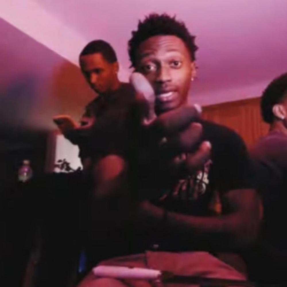 Shit Weird (feat. Isobkae) (Explicit)