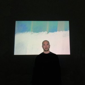 收聽Allen Tate的Something Different歌詞歌曲