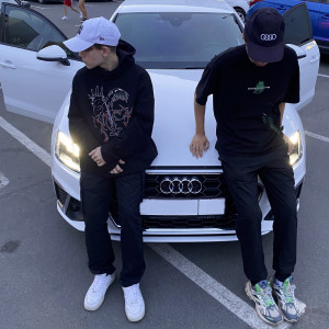 Dengarkan lagu ранен (Explicit) nyanyian Tora dengan lirik