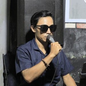 收聽FARUQ HASAN的RENG MADUREH MANDIMAN BEDEH (Remastered 2025)歌詞歌曲