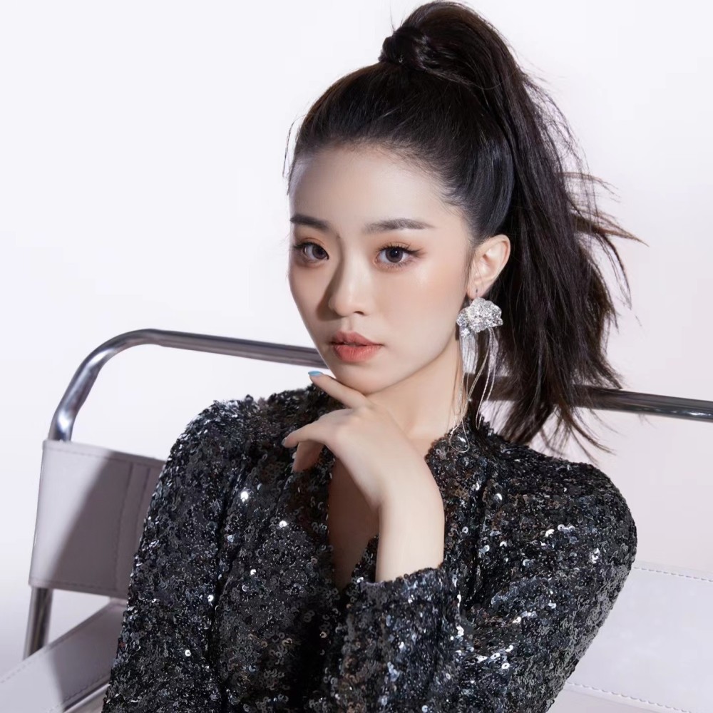 王妮娜
