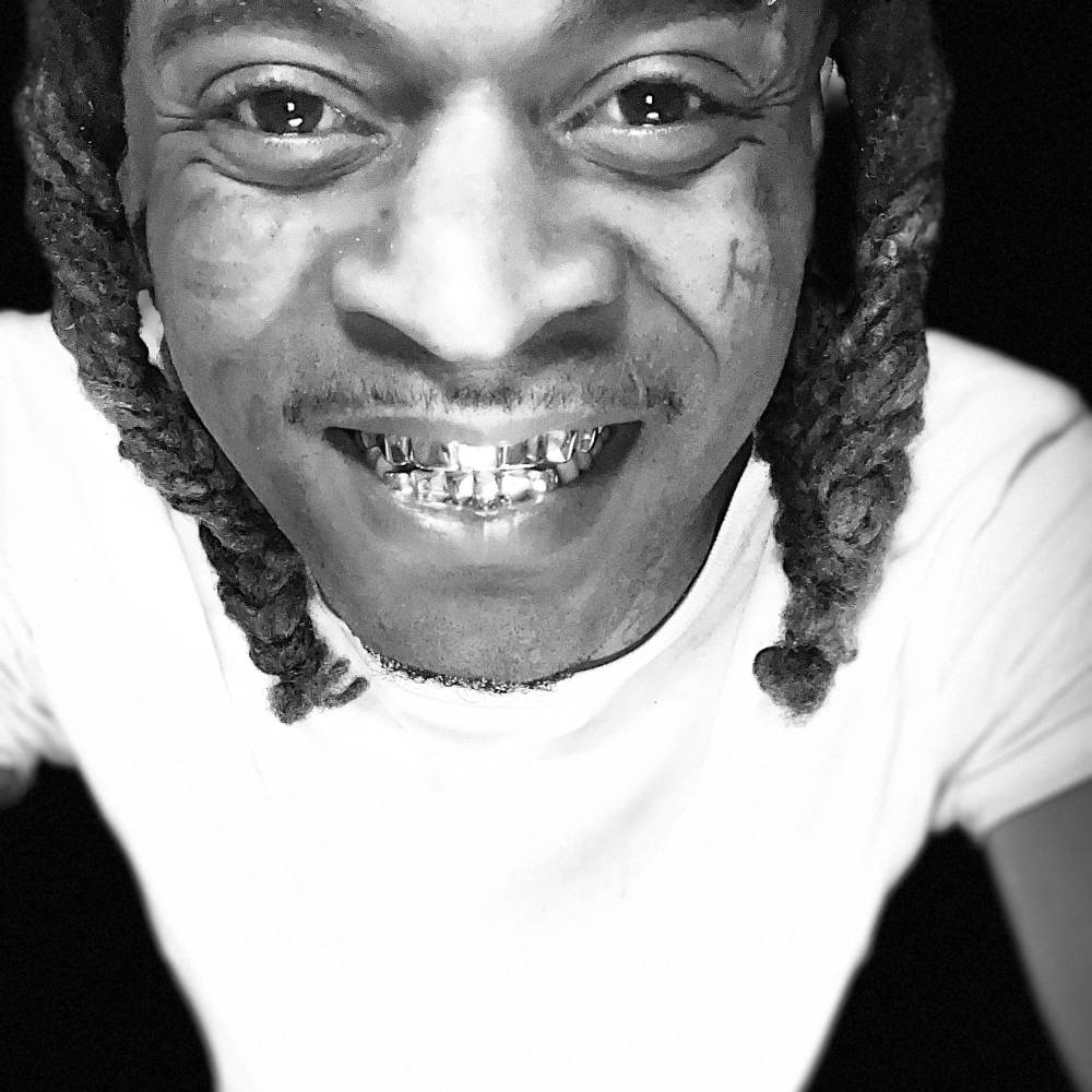 Hoes Ain’t Shit (Explicit)