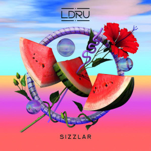 收聽LDRU的Me歌詞歌曲