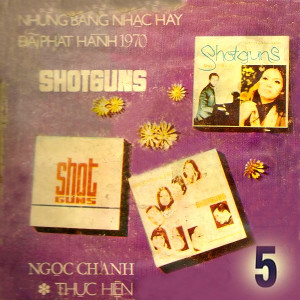 收聽Túy Hồng的Nghẹn Ngào歌詞歌曲