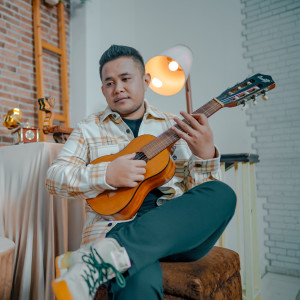 Album Cerita Cinta Lama from 