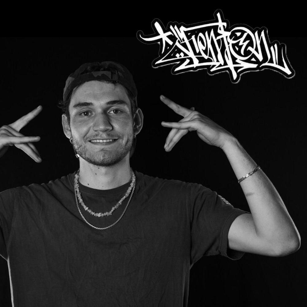 Jung und Ignorant (feat. Beatsnäper)