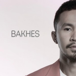 Dengarkan lagu Pura Pura nyanyian Bakhes dengan lirik