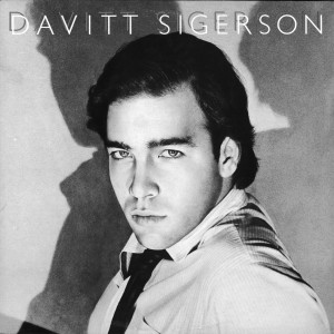 ดาวน์โหลดและฟังเพลง I Never Fall in Love พร้อมเนื้อเพลงจาก Davitt Sigerson