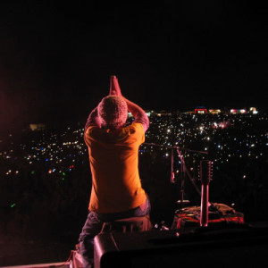 default playlist img